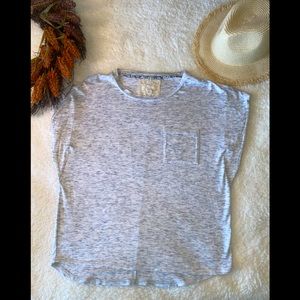 Heather-tee with unique sleeve